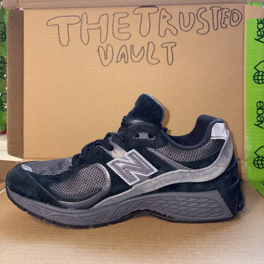 New Balance size 5m